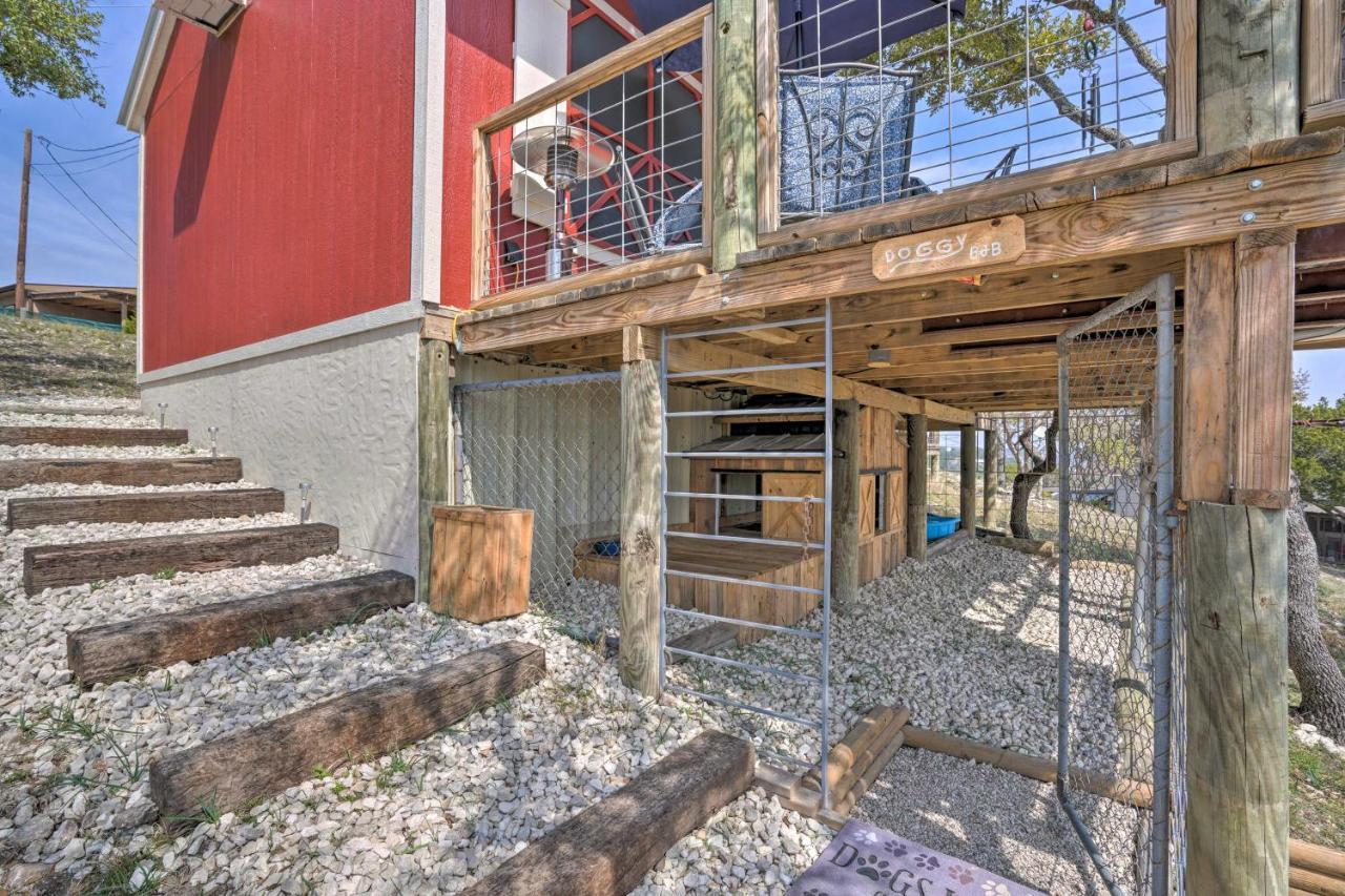Kerrville Converted Barn Tiny Home With Kayaks! Bagian luar foto